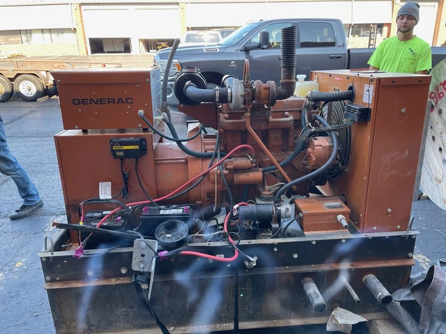 Generac SD030 30KW Diesel generator for indoor use w/ 100 gal. tank 369 hrs.