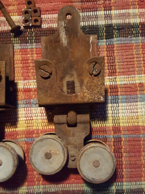 Barn Door Rollers Primitive Shop Barn Garage Antique FARM Farmhouse Vintage 3