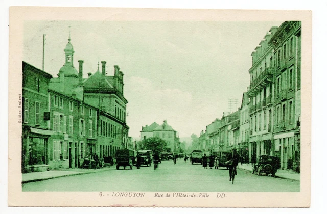 LONGUYON Meurthe & Moselle CPA 54 rue de l'hotel de ville 1930s