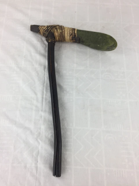 Zeremonialbeil 41 cm lang Papua-Neuguinea Klinge aus Stein Schaft aus Holz Asmat