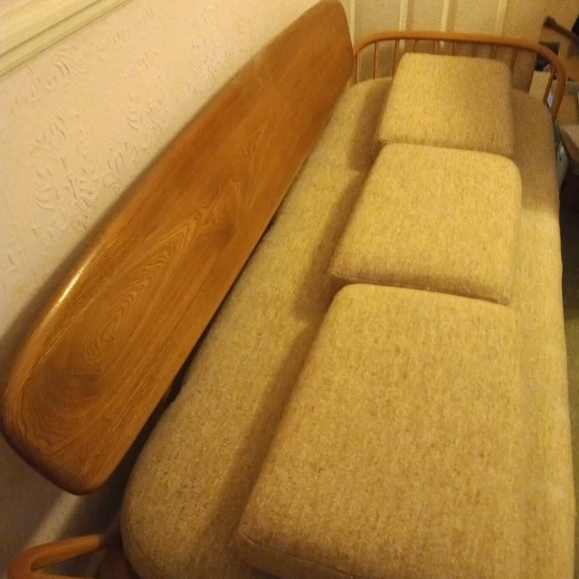 Vintage retro Ercol Windsor style sofa day bed studio.  Pre owned.