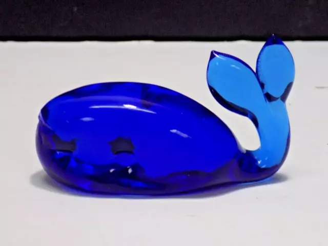 Kanawha Glass Cobalt Blue Hand Blown Glass Whale Figurine Paperweight  ***