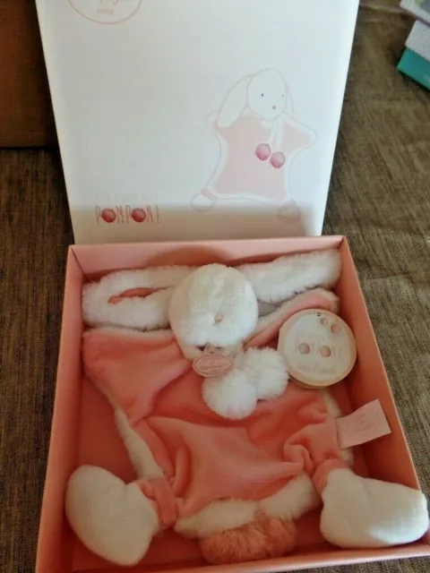 B2N / doudou lapin pompon rose fraise DOUDOU ET COMPAGNIE neuf