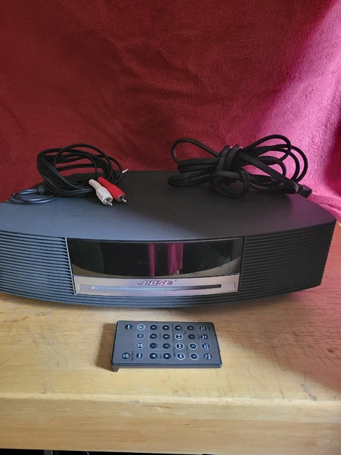 Bose wave music system iii Radio,Alarm,CD player, Remote