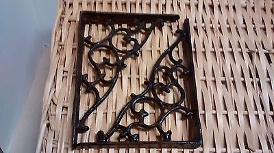 4 Cast iron Antique Style SM Leaves & Vine Garden Shelf Brackets