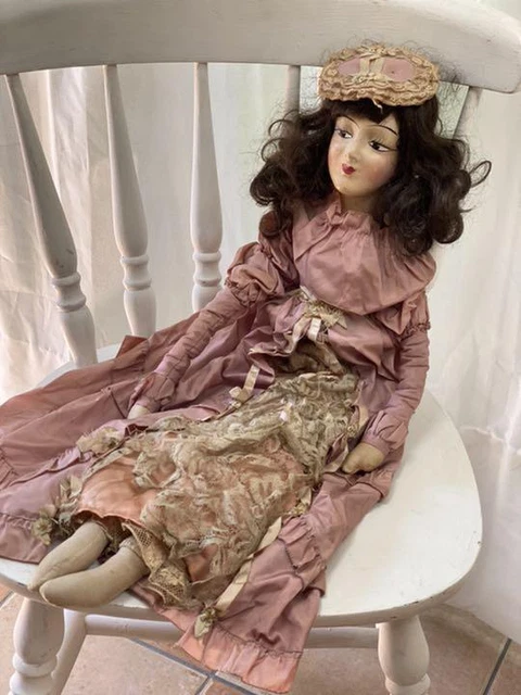 Robe Ancienne Pour Poupée En Soie - Années 1920 - Fabrication Française