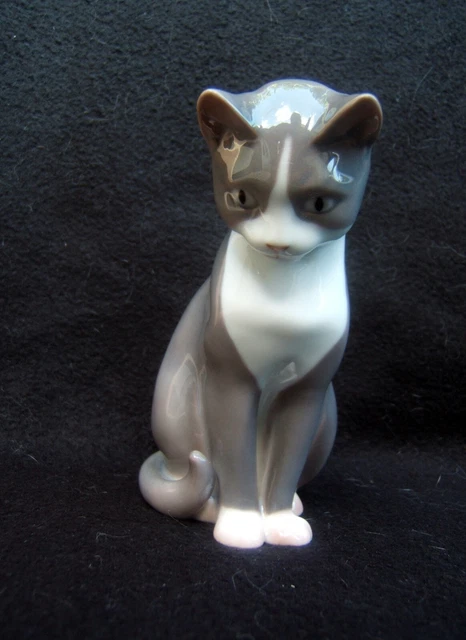 Statuette chat Tonala en céramique signé Mexico Alem - Label Emmaüs