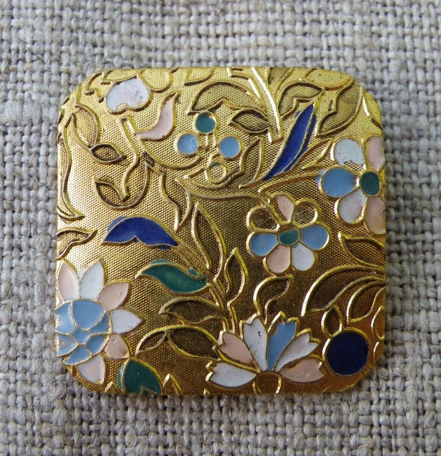 Bouton De Mode Ancien En Laiton Doré - Décor Floral Émaillé