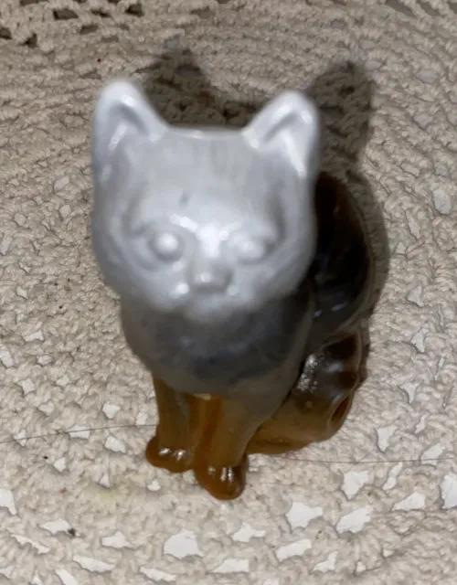 MOSSER.  Glass 3”  Sitting  CAT.  New Crystal Carnival Airbrushed Brown Adorable