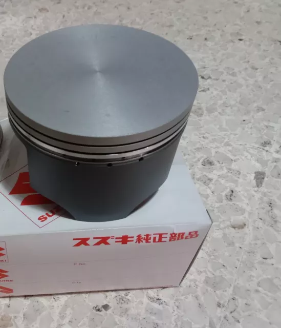 Suzuki NEW NOS DR750 DR 750 DR800 DR 800 PISTON STANDARD WITHOUT RINGS