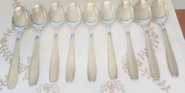Christofle 9 cuillères de table en bel état métal argenté