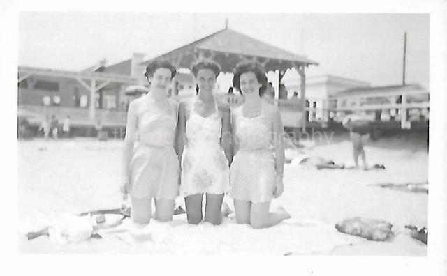 Vintage FOUND PHOTOGRAPH bw MID CENTURY BEACH PORTRAIT Original Snapshot 19 18 M