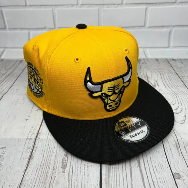9Forty NBA Foil Logo Bulls Cap by New Era - 32,95 €