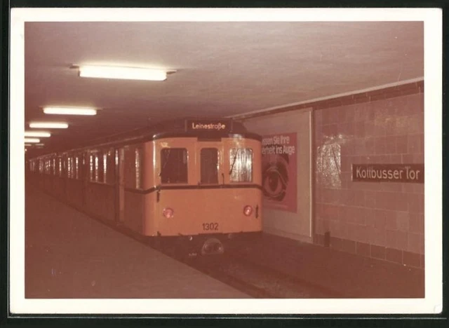Fotografie unbekannter Fotograf, Ansicht Berlin, Bahnhof Kottbusser Tor, U-Bahn