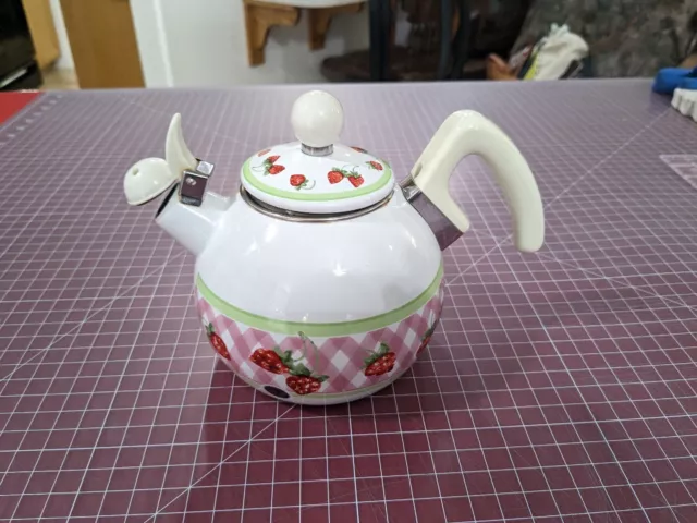 Villeroy & Boch Strawberries'N Cream Whistling Metal Enamel Tea Kettle As Is Villeroy & Boch Strawberries'N Cream Whistling Metal Enamel Tea Kettle As Is