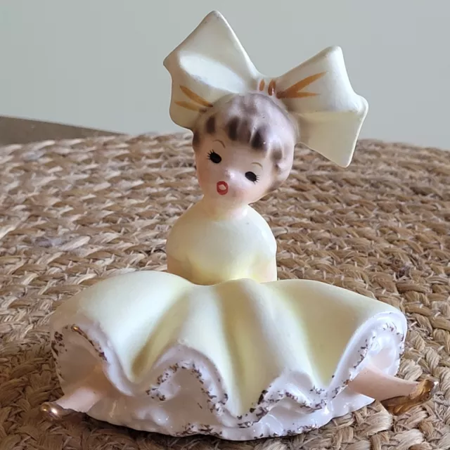 Vintage Inarco Big Bow Girl Figurine Yellow Dress 1963 E1059 Japan