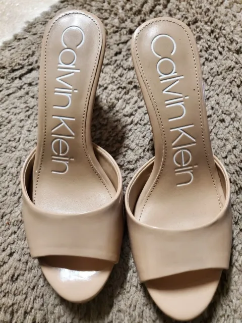 Calvin Klein Luc Mule Womens Size 6 Nude Patent