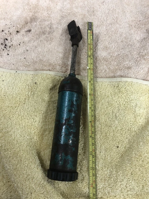 NEIKO 12012A Mini Grease Gun, Heavy Duty Pistol Grip Greaser, 4500 P NEIKO 12012A Mini Grease Gun, Heavy Duty Pistol Grip Greaser, 4500 P