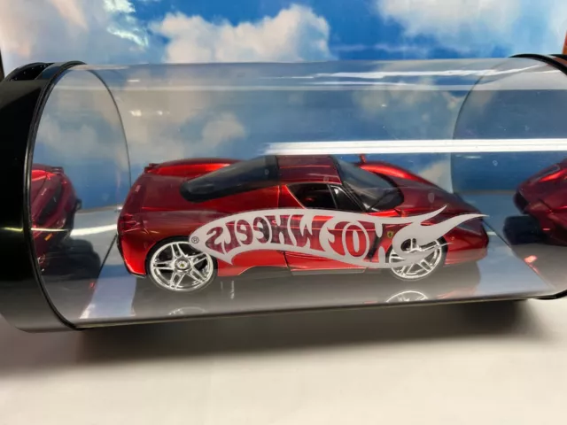 1:18 Hot Wheels Ferrari Enzo Metallic Red Milennium Edition In Tube