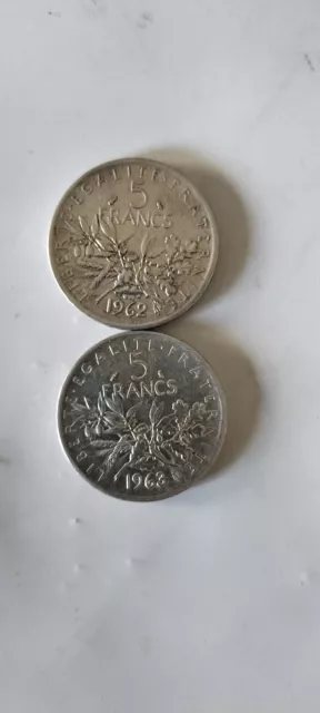 Lot De 2 Pieces En Argent De 5 Francs Semeuse 1962 Et 1963 -  24.09Grammes