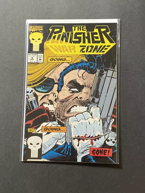 Marvel Comic Book ( VOL. 1 ) The Punisher War Zone #9