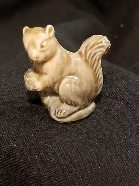 Vintage Wade Whimsie - Squirrel - 1974-84, English Whimsies Set 5