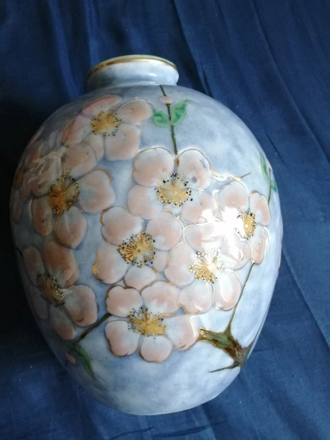 Énorme vase signe Tharaud a Limoges