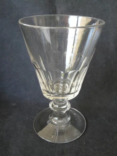 Verre à pied à apéritif ancien à Absinthe 20 cl REF 1608