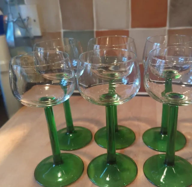 6 x Luminarc Rhine Wine Glasses Emerald Green 1970s France Immaculate Condition