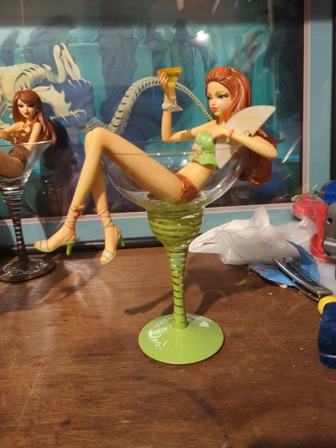 Woman Girl Cocktail Martini Glass Red Green Apple Ceramic Party 21st Birthday