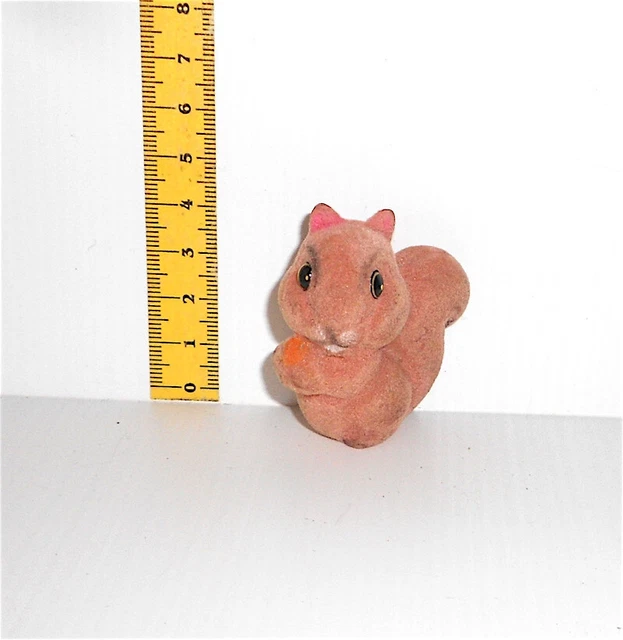 SCOIATTOLO ROSA  80s Mister Day italy pupazzetto mini figure pelosina
