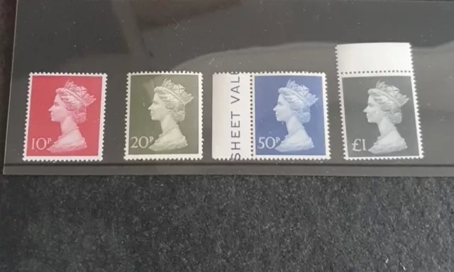 GB QEII 1970-2, SG829-831b - Large Format Machin Set, 10p, 20p, 50, £1 -  MNH