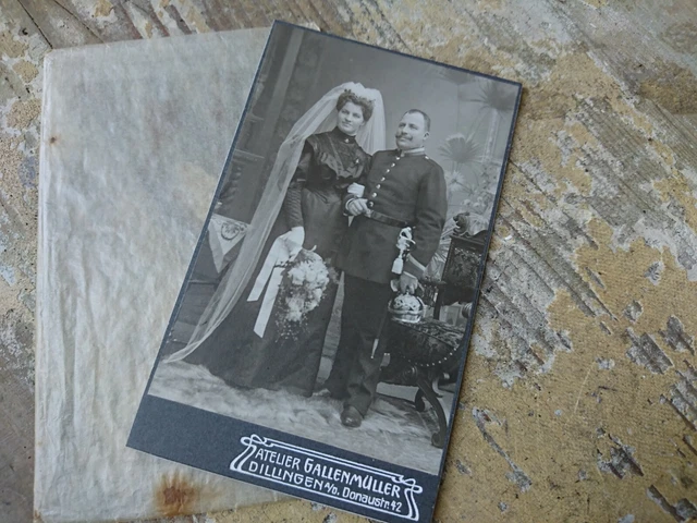 CDV  Hochzeit Offizier mit Pickelhaube & Uniform Dillingen Gallenmüller Foto