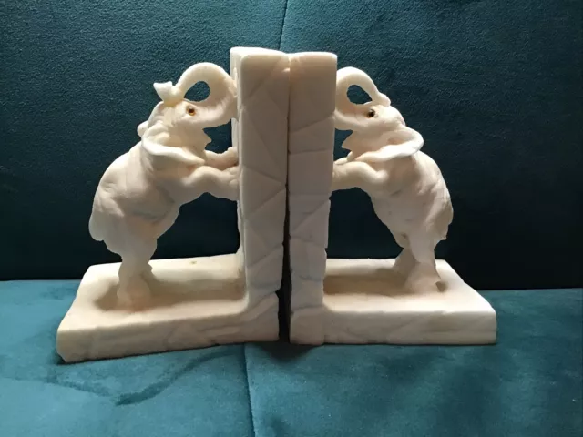 2 White Resin Elephant Bookends