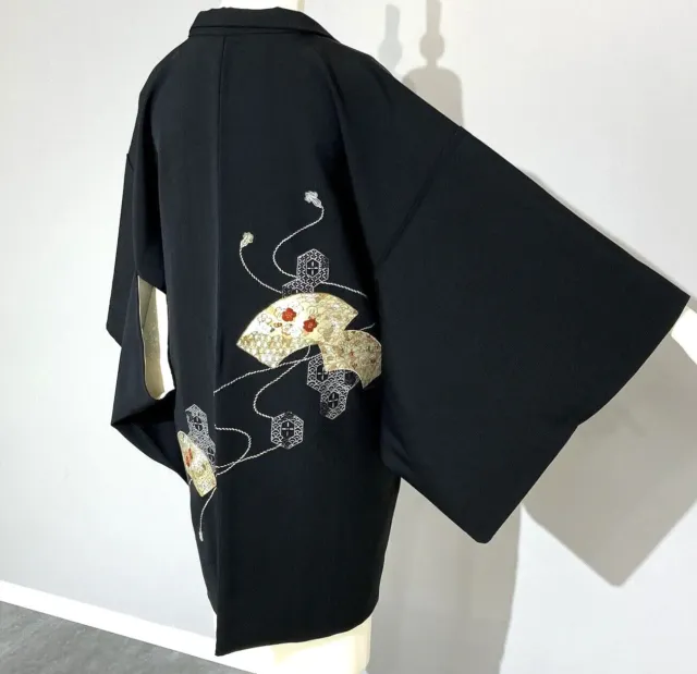 Vintage Silk Woman Haori Kimono Japanese Beautiful Hand Embroidery Black Gold