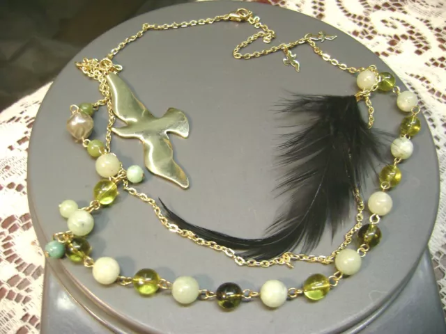 Beautifull Gold Tone Jade Beaded/ 3 Birds, Feather  Double Chain Link Necklace!!