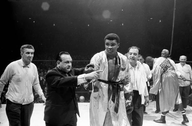 MUHAMMAD ALI VS Doug Jones 1963 Old Boxing Photo 10 $8.50 - PicClick AU
