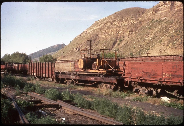 D&RGW Rio Grande MOW car duplicate slide