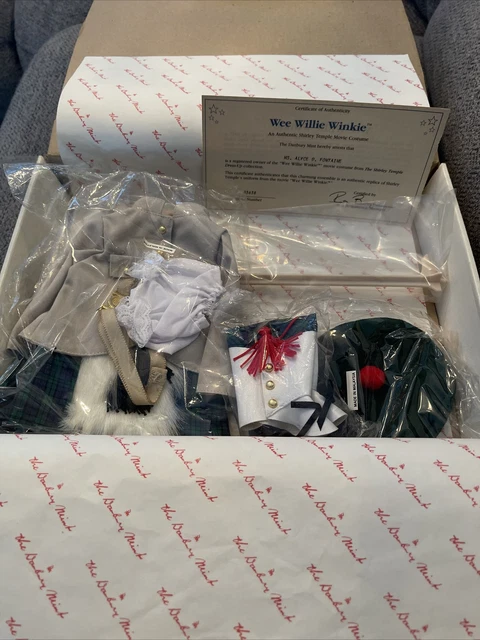 Shirley Temple Danbury Mint “Wee Willie Winkie” Outfit Niib