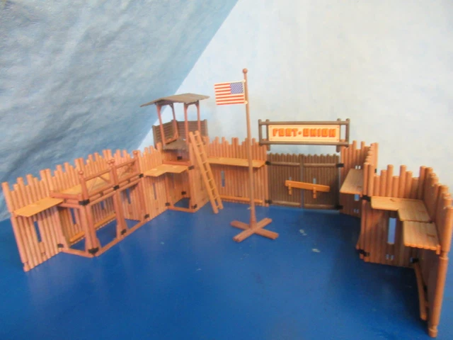 PLAYMOBIL 3420 FUERTE DEL OESTE WESTERN FORT UNION (AÑO 1976   1981)  fort union ano 1976 1981.html