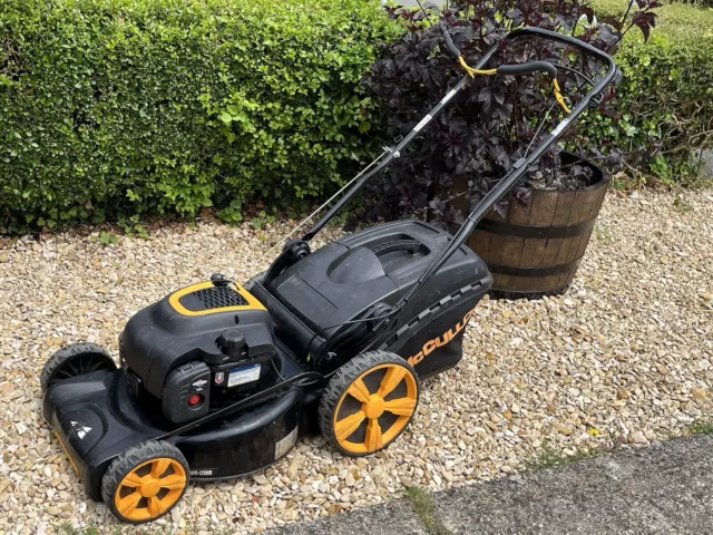 MCCULLOCH PETROL LAWNMOWER used self propelled 19 inch cutting blade 135.00 PicClick UK