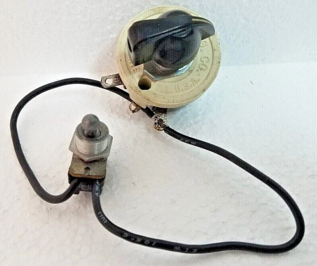 OHMITE Rheostat H-1000-F1 .16A  1K OHMS Potentiometer with Knob & Switch