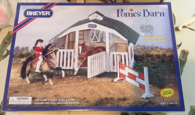 Breyer Ponies Barn #7010 New In Box 1996