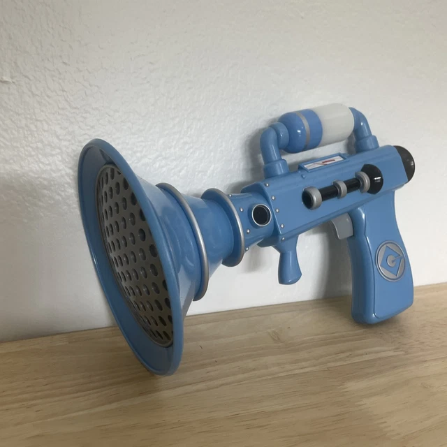 DESPICABLE ME MINION Fart Blaster Gun Universal Studios Thinkway Gru