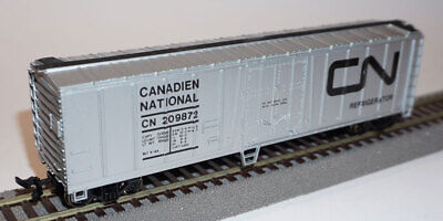 LE4674 BACHMANN Ho Wagon frigorifique Canadian National 209872 silver 