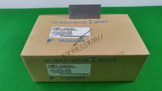 1PCS Neuf Yaskawa Servo Moteur SGMPS-04ACA21