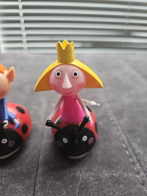 Cbeebies Pull CBEEBIES BEN AND Holly Pull Back Toys With Fixed On Figures Toy Bundle ...
