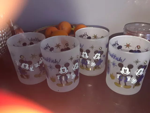 https://www.picclickimg.com/yDkAAOSwps5kFiLq/Happy-Hanukkah-Frosted-Glasses-Disney-Mickey.webp