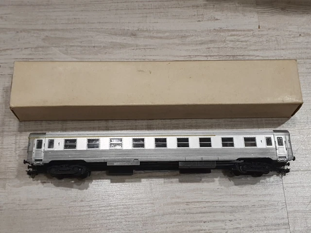 Voiture UIC 1ère Classe SNCF EUROPOLITRAINS - Époque 4 - HO - Occasion