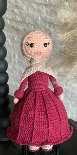 Amigurumi Puppe Mit Turban Kopftuch gehäkelt handarbeit